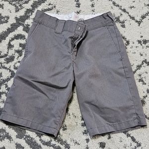 Dickies gray shorts